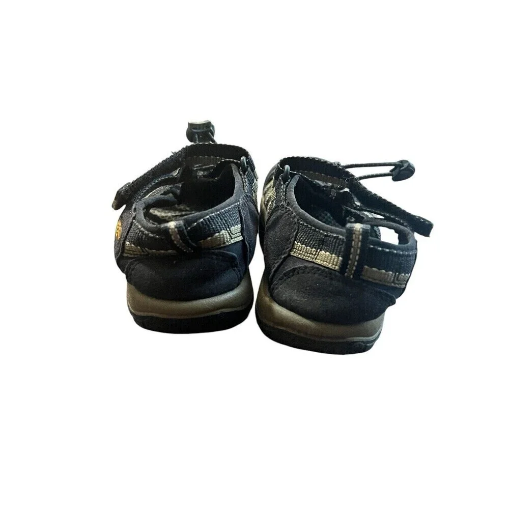 KEEN Black Newport H2 Waterproof Hiking Sandal  Youth size 2